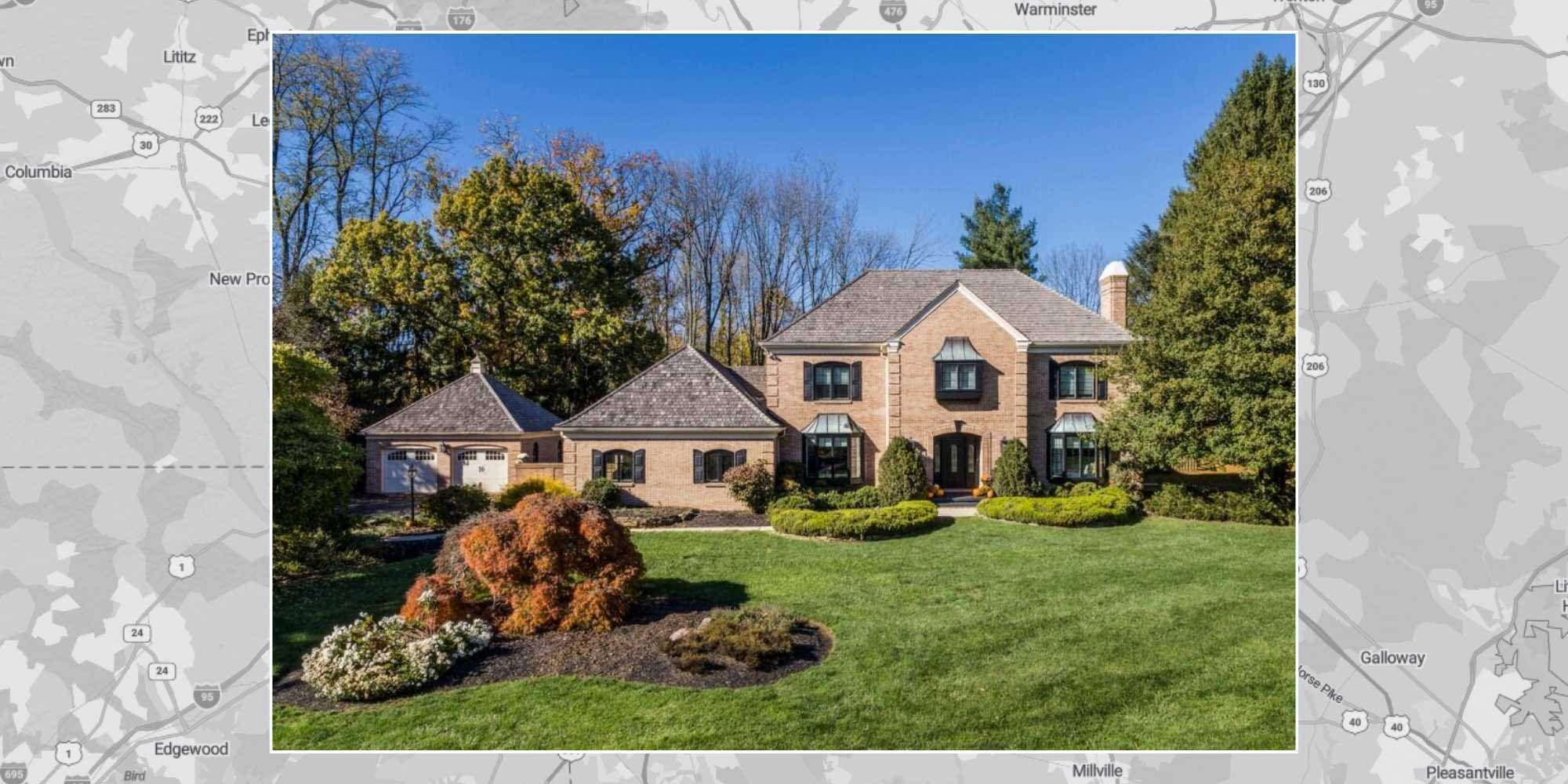 Image of a map of the Tri-state area and a custom brick home built by Thompson Communites
